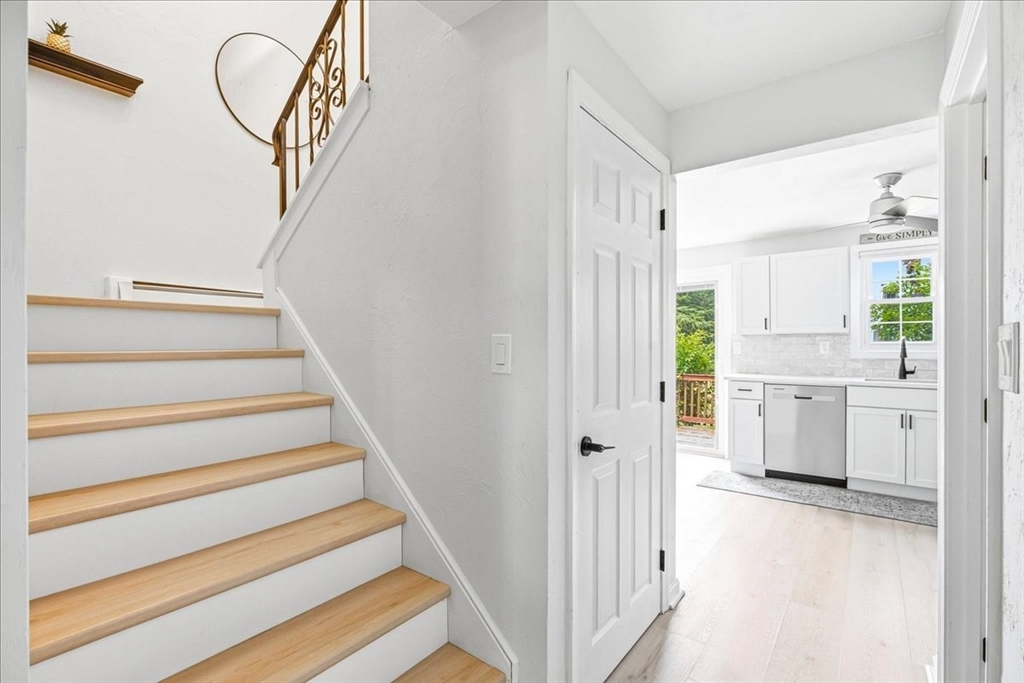 12 Lydon Ln # C2 Property Photo 15