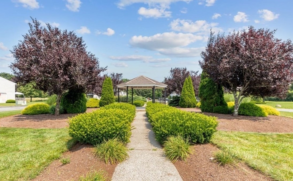 12 Lydon Ln # C2 Property Photo 38