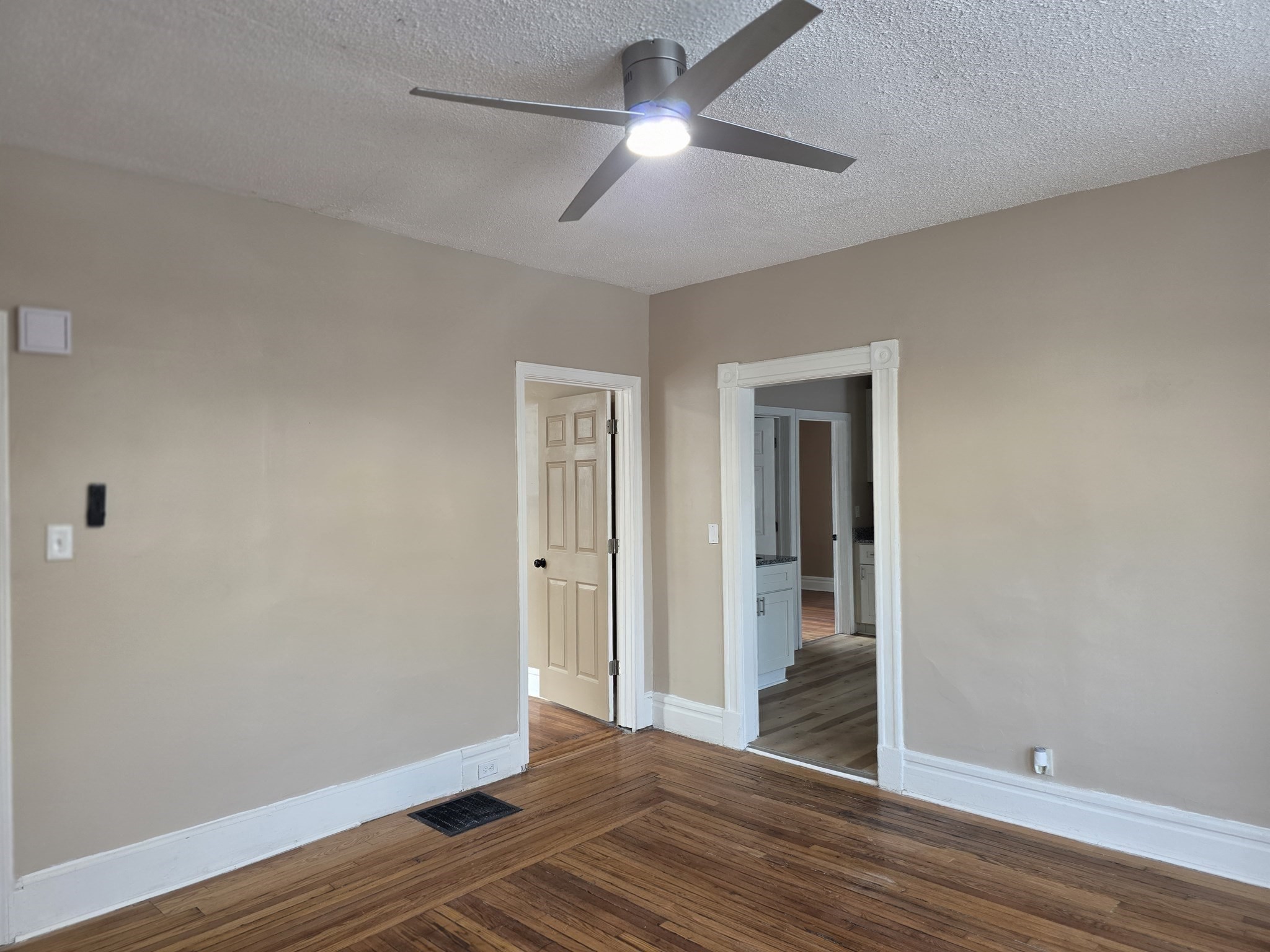 184 King St Property Photo 18