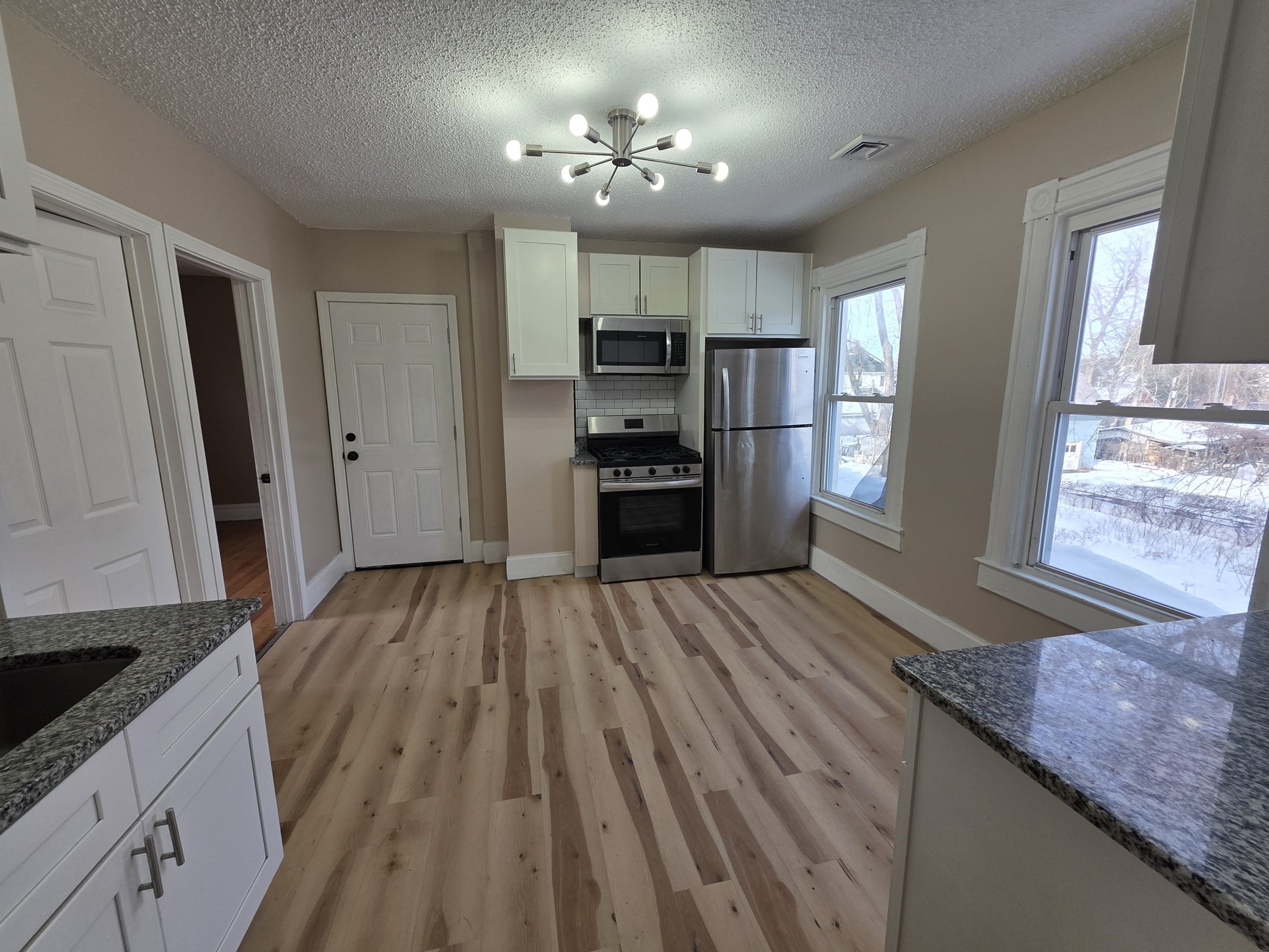 184 King St Property Photo 21