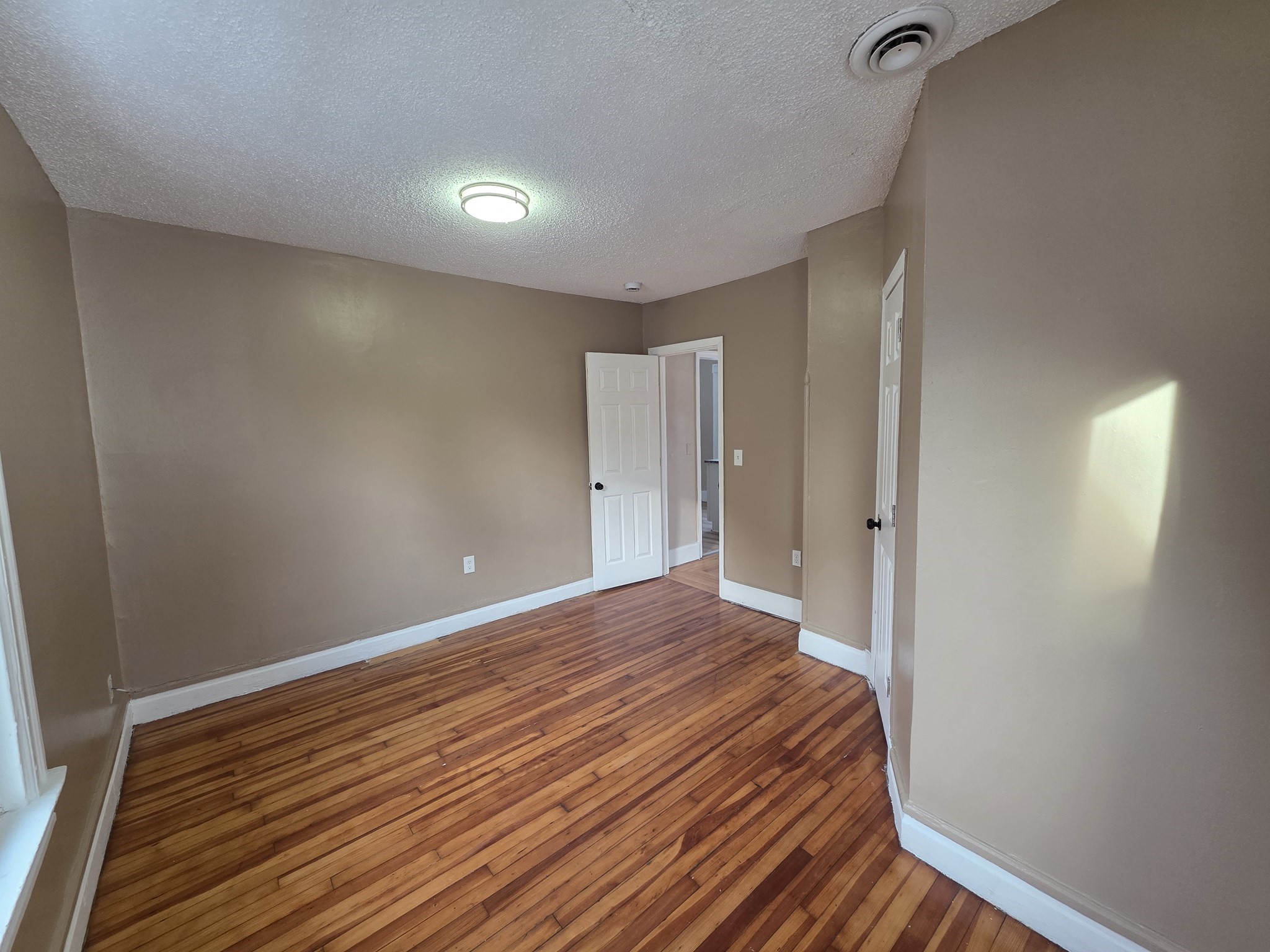 184 King St Property Photo 31