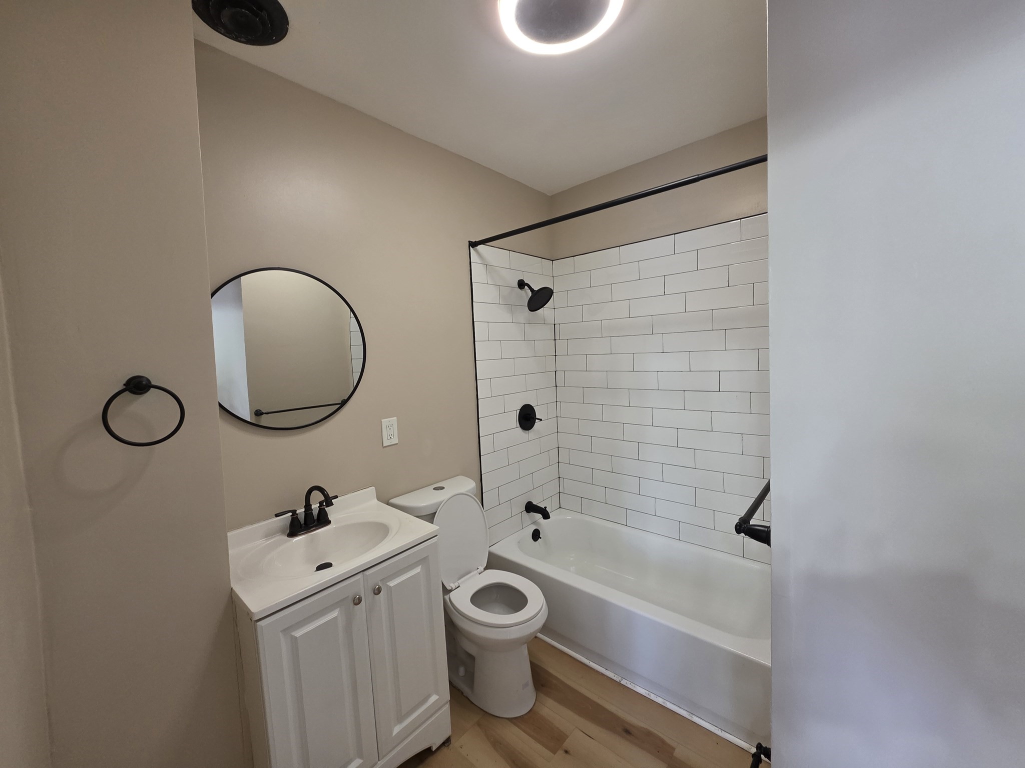 184 King St Property Photo 34