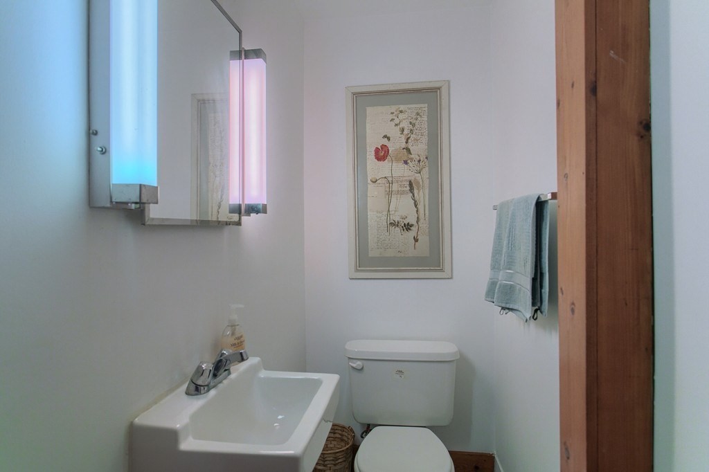 13 W Main St Property Photo 20