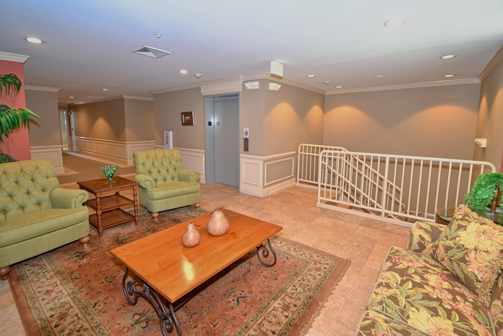 1 Powder Mill Square # 107 Property Photo 21
