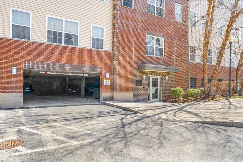 1 Powder Mill Square # 107 Property Photo 28