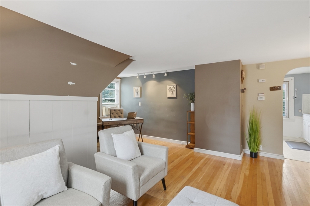 269 Lynn Street Property Photo 18