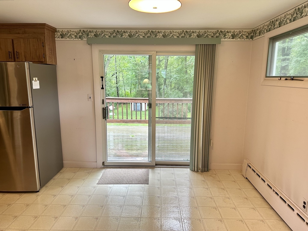 27 Brook St Property Photo 18