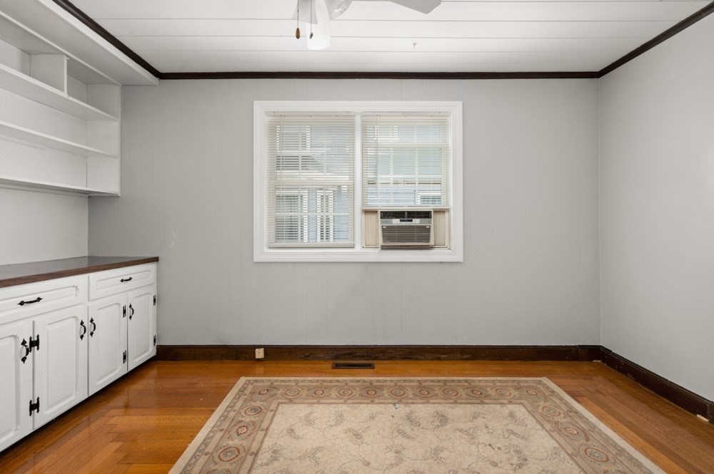 34 Basset Street Property Photo 17