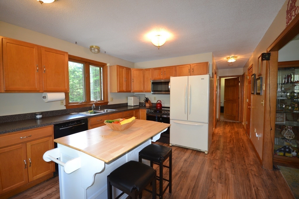 334 Stafford Rd Property Photo 10