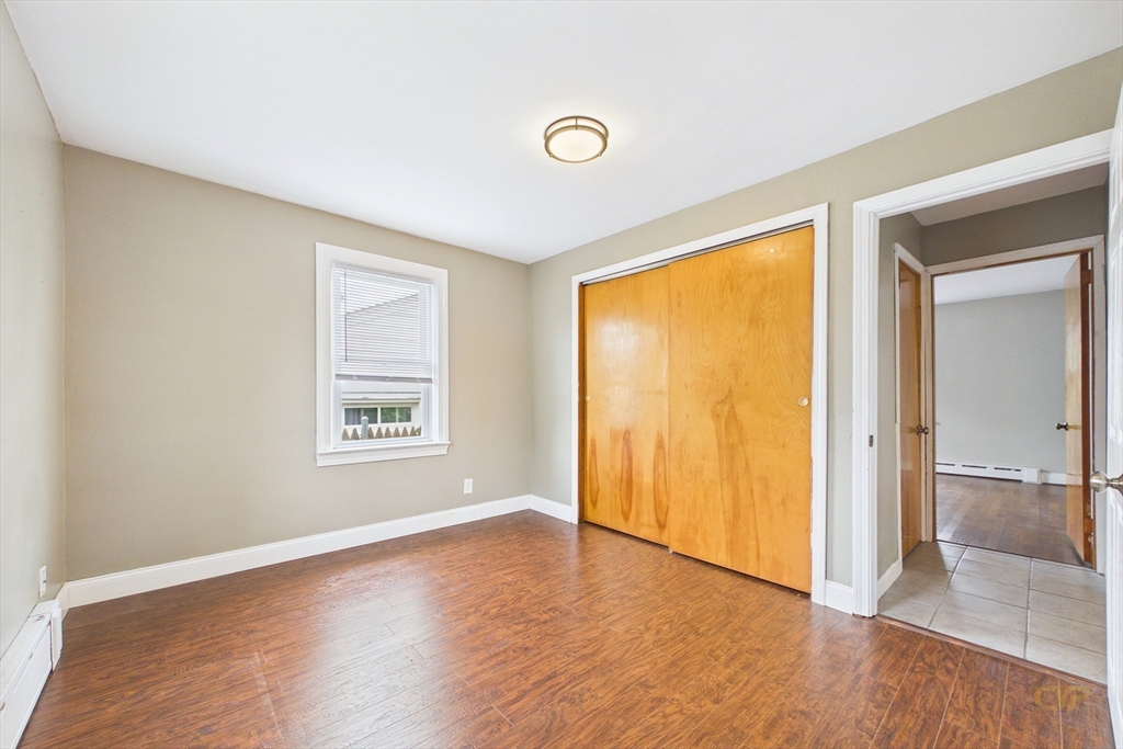 541 Woodman St Property Photo 18