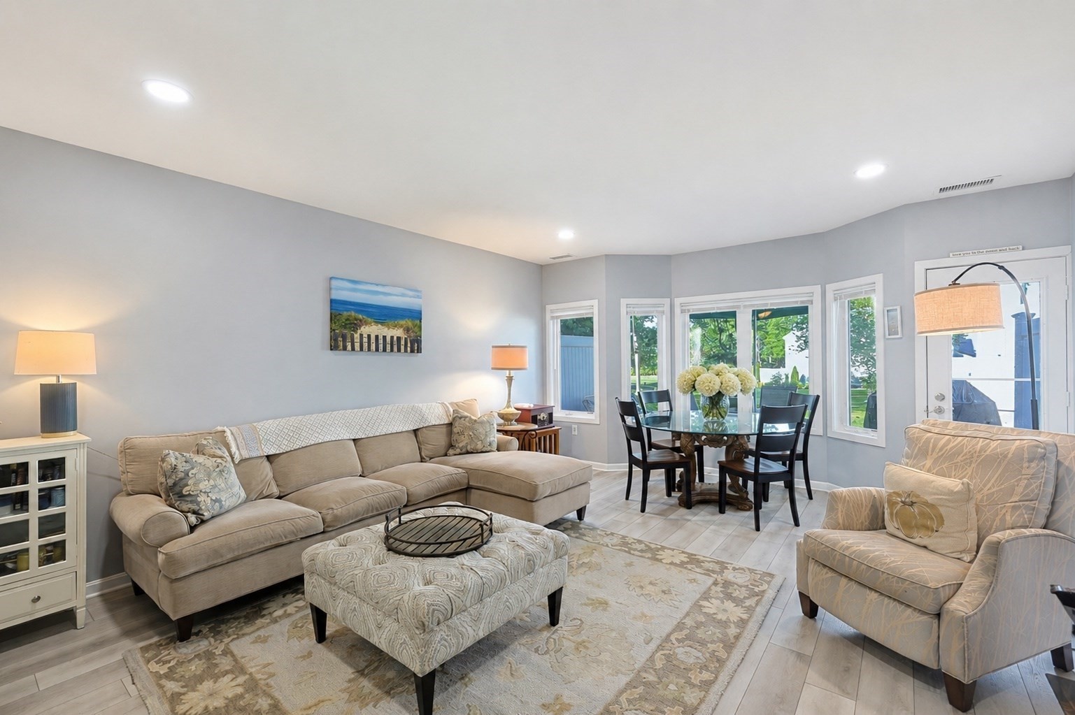 6 Westcliff Dr. Property Photo 11