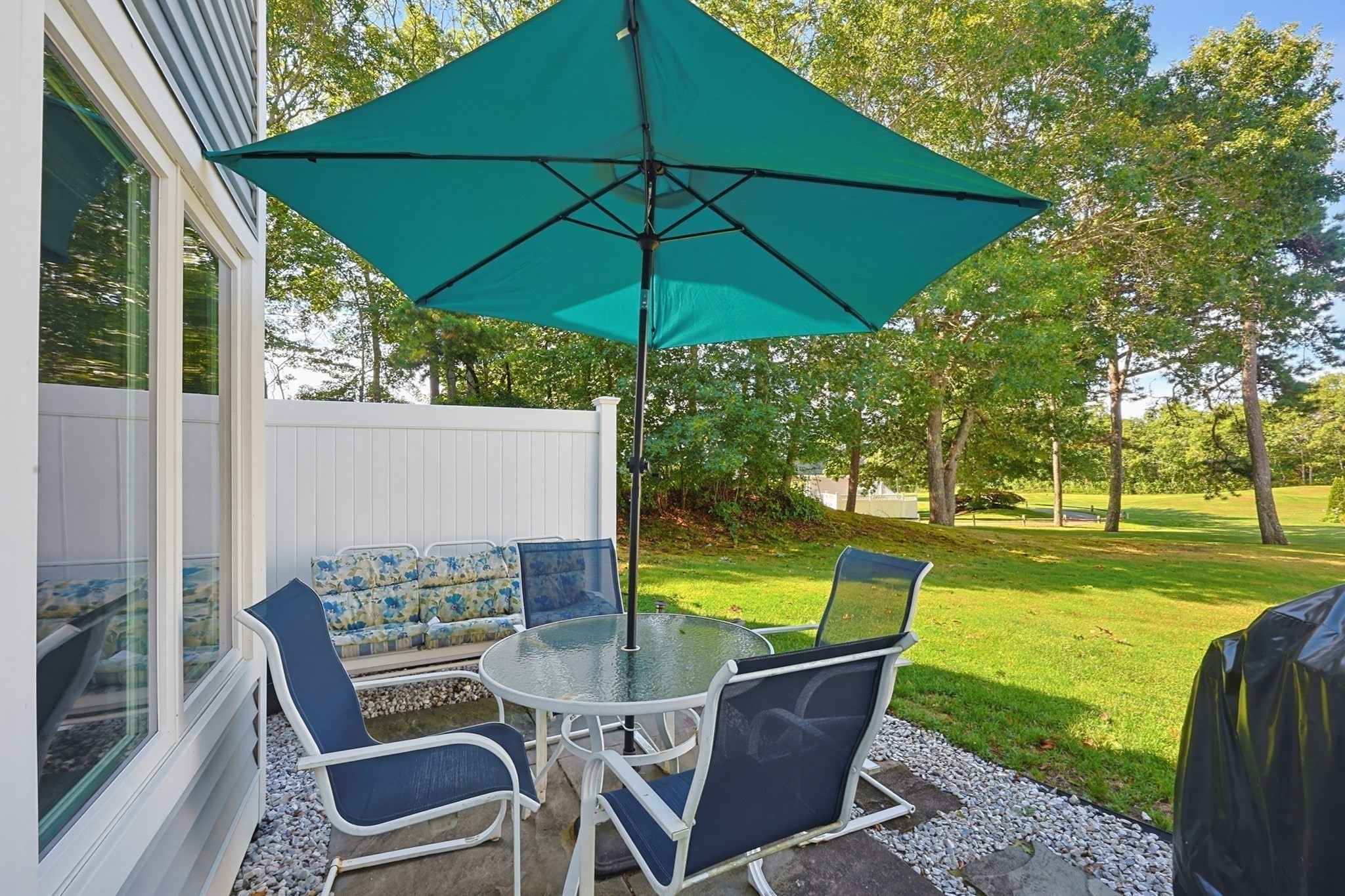 6 Westcliff Dr. Property Photo 19