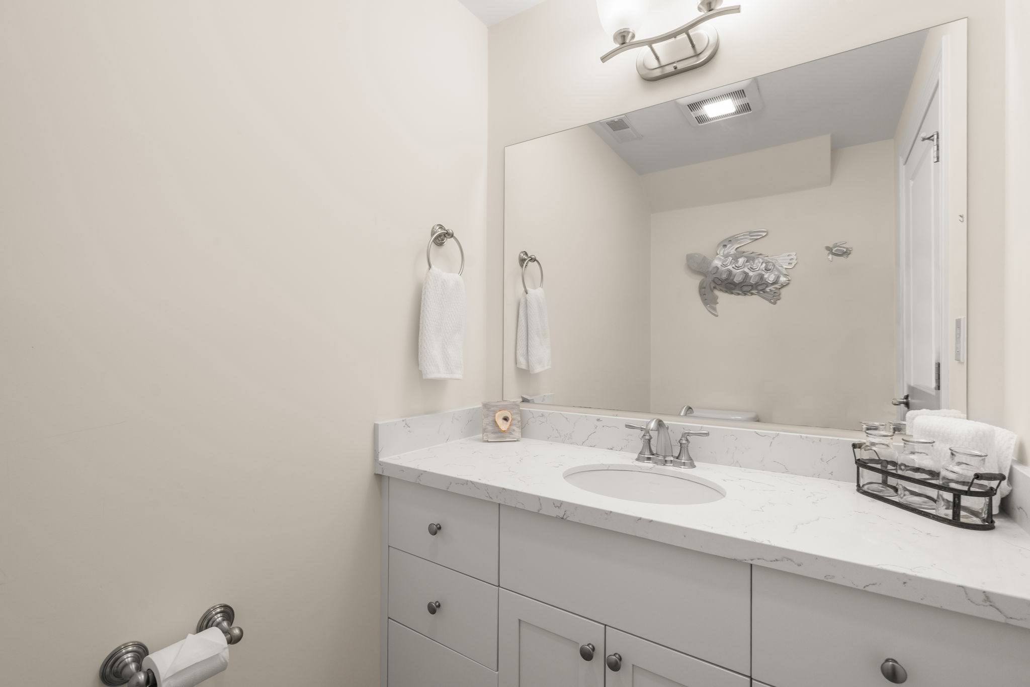 70 Endicott St # 1105 Property Photo 13