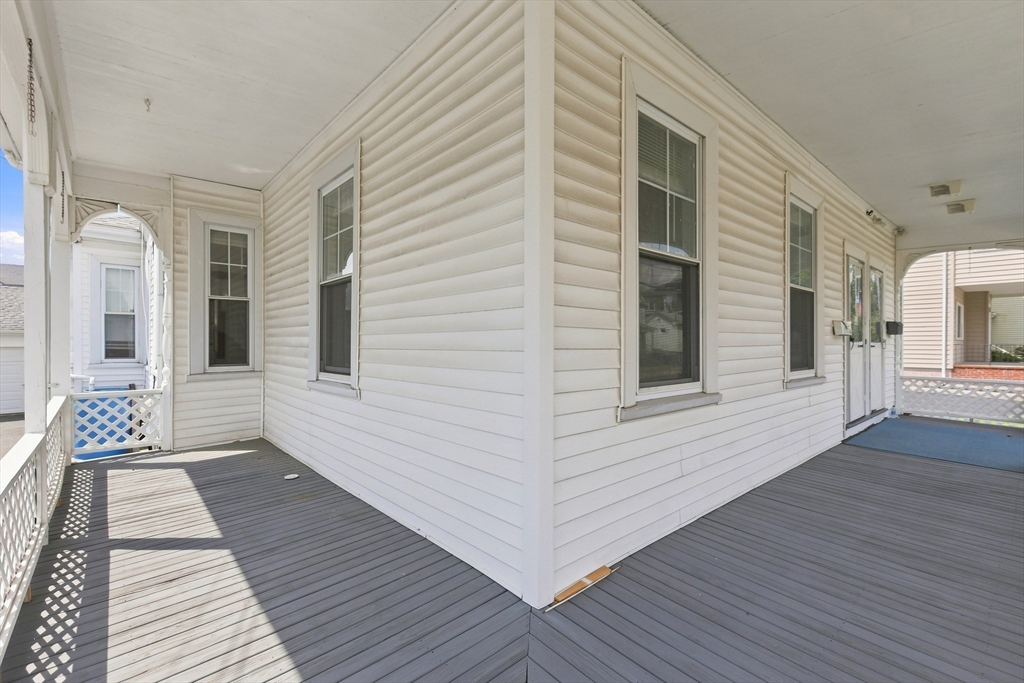 56 Lincoln St Property Photo 34