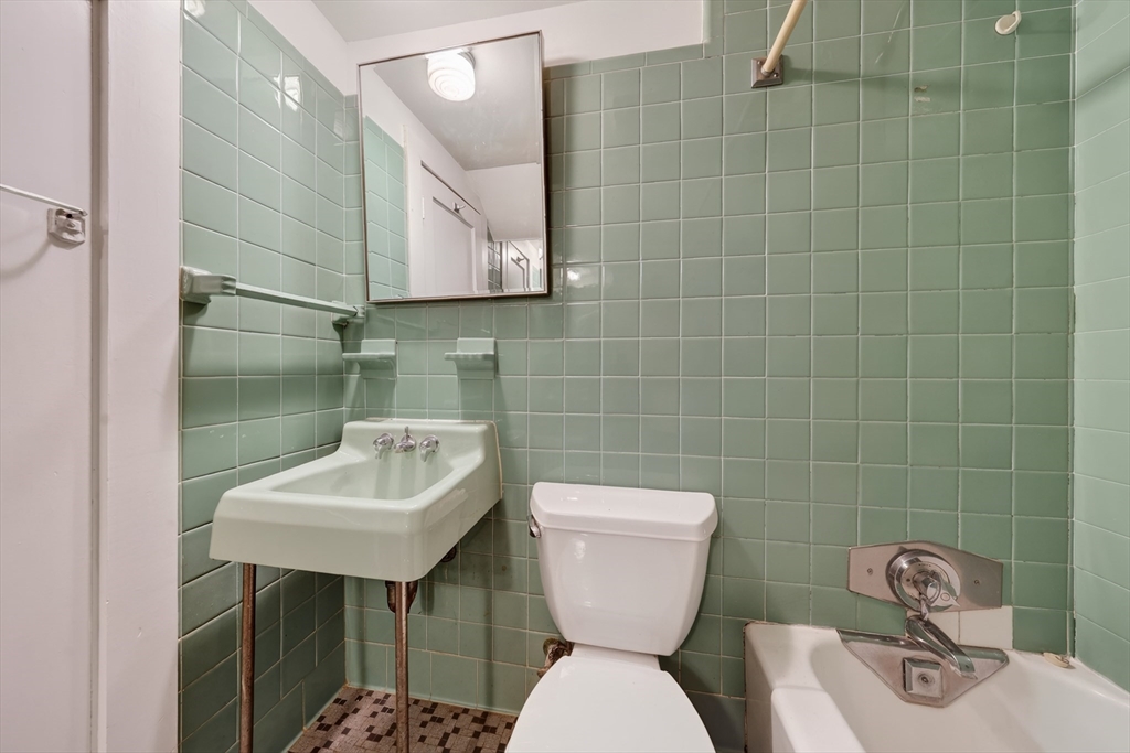 124 Hobart St Property Photo 26