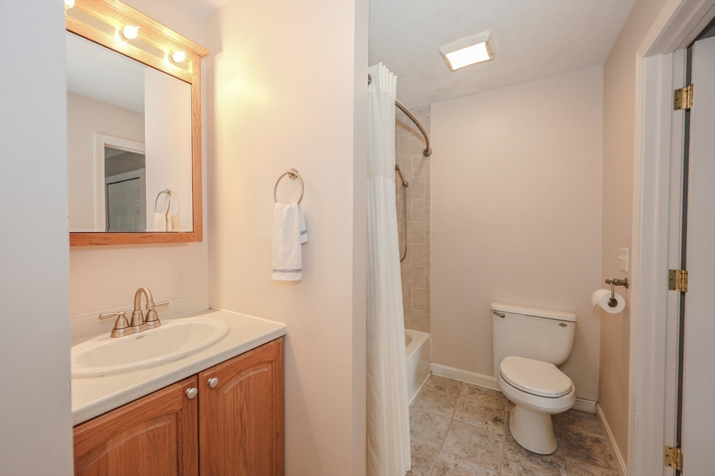 24b Rockingham Street # 14 Property Photo 25