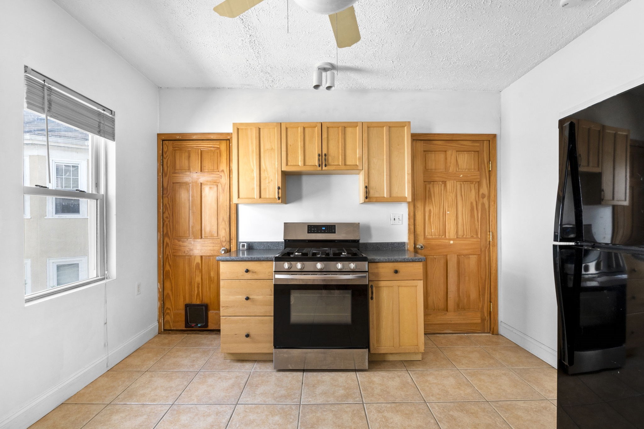 21 Cabot # 2 Property Photo 12
