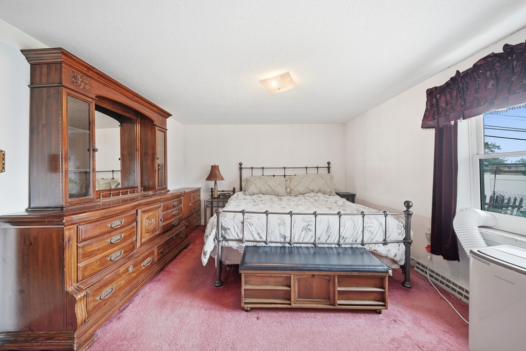218 Stedman St Property Photo 17