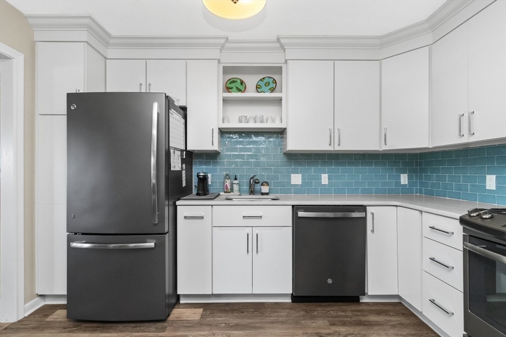 280 Boylston St # 713 Property Photo 16