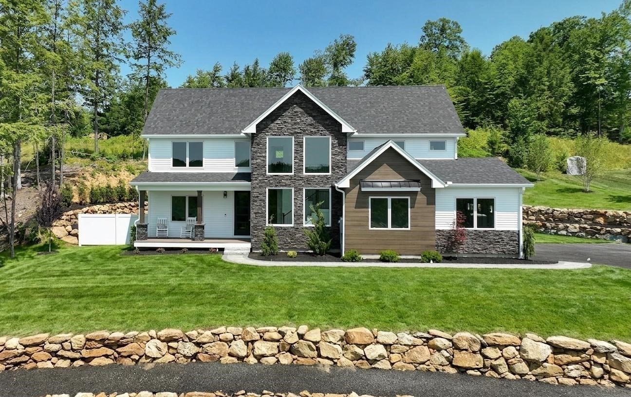 25 Indian Rock Road Property Photo 2