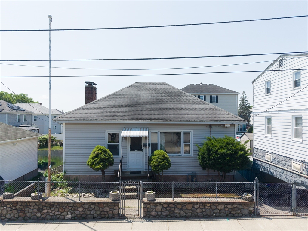 65 Beattie St Property Photo 1