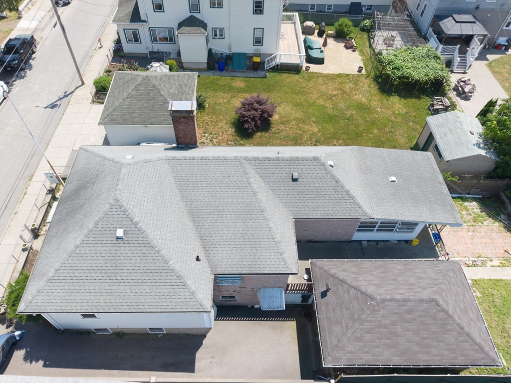 65 Beattie St Property Photo 11