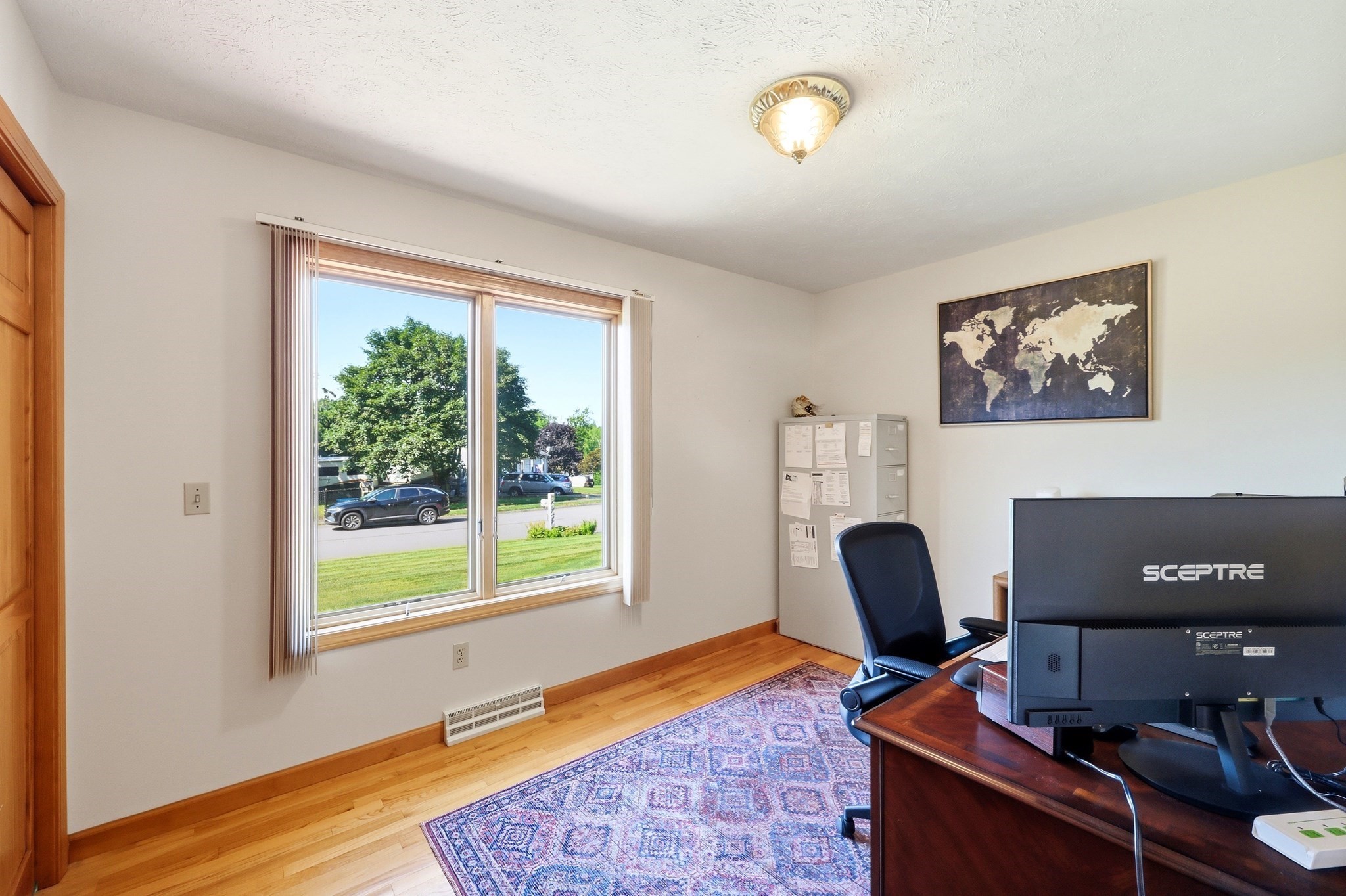 142 Oak Knoll Cir Property Photo 16