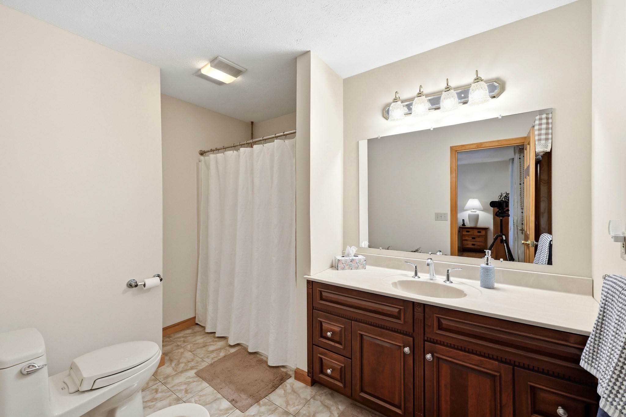 142 Oak Knoll Cir Property Photo 24