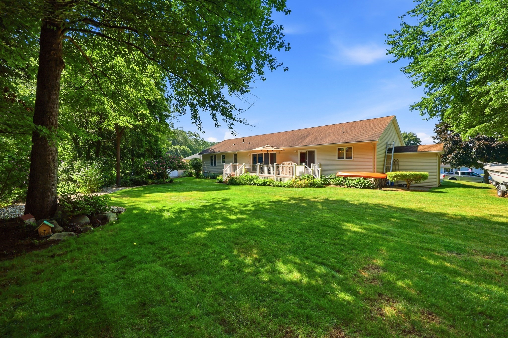 142 Oak Knoll Cir Property Photo 36