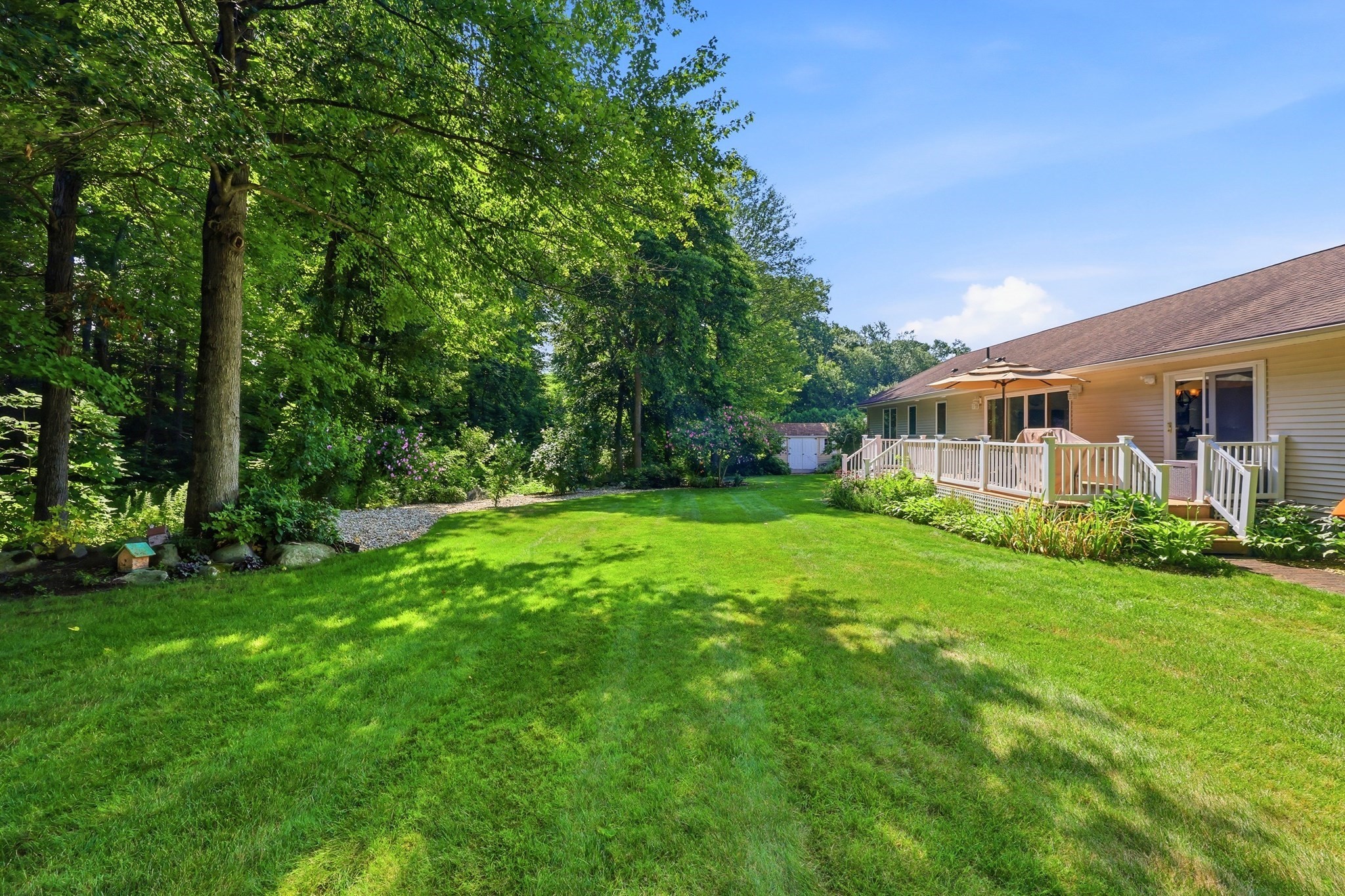 142 Oak Knoll Cir Property Photo 37