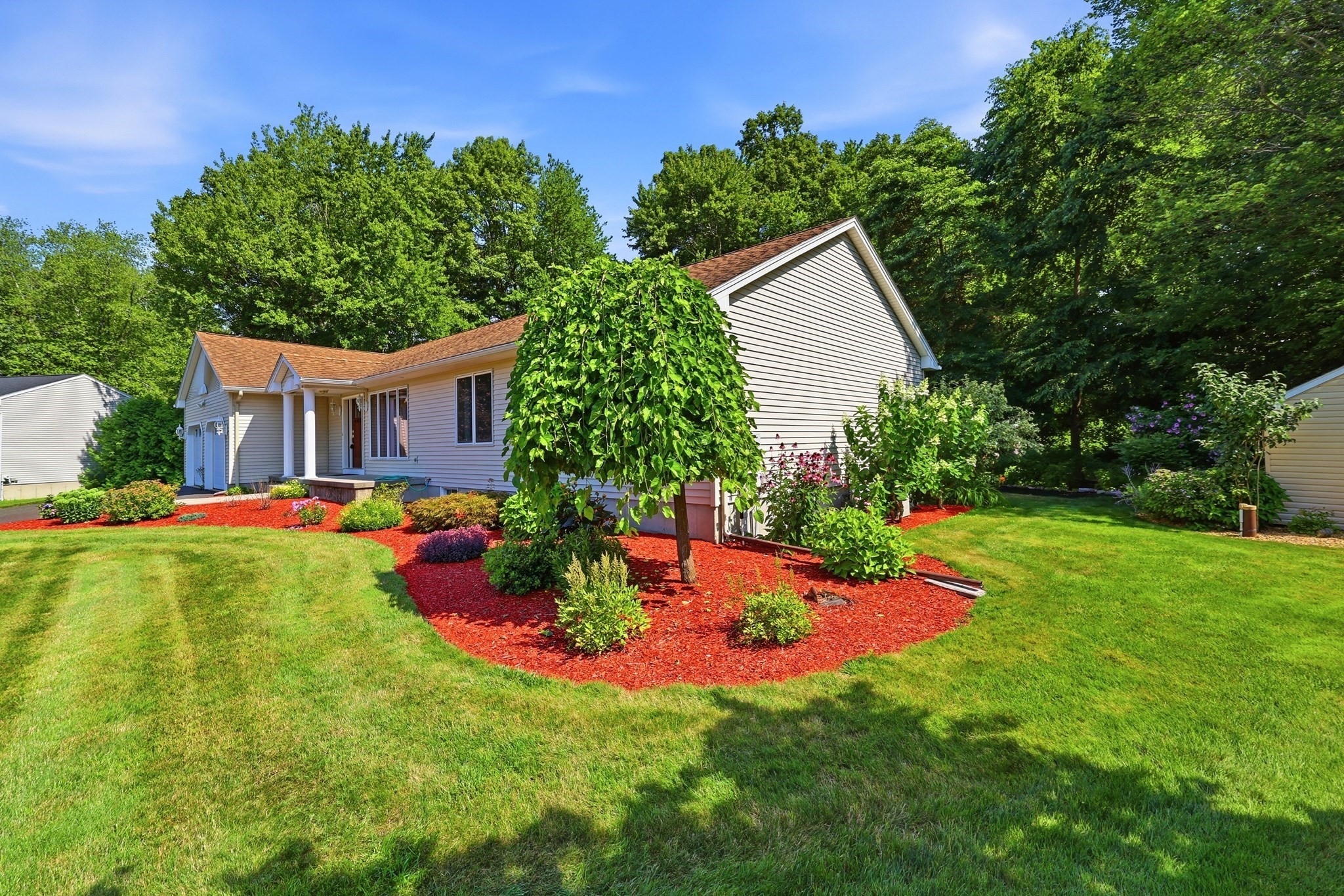 142 Oak Knoll Cir Property Photo 40