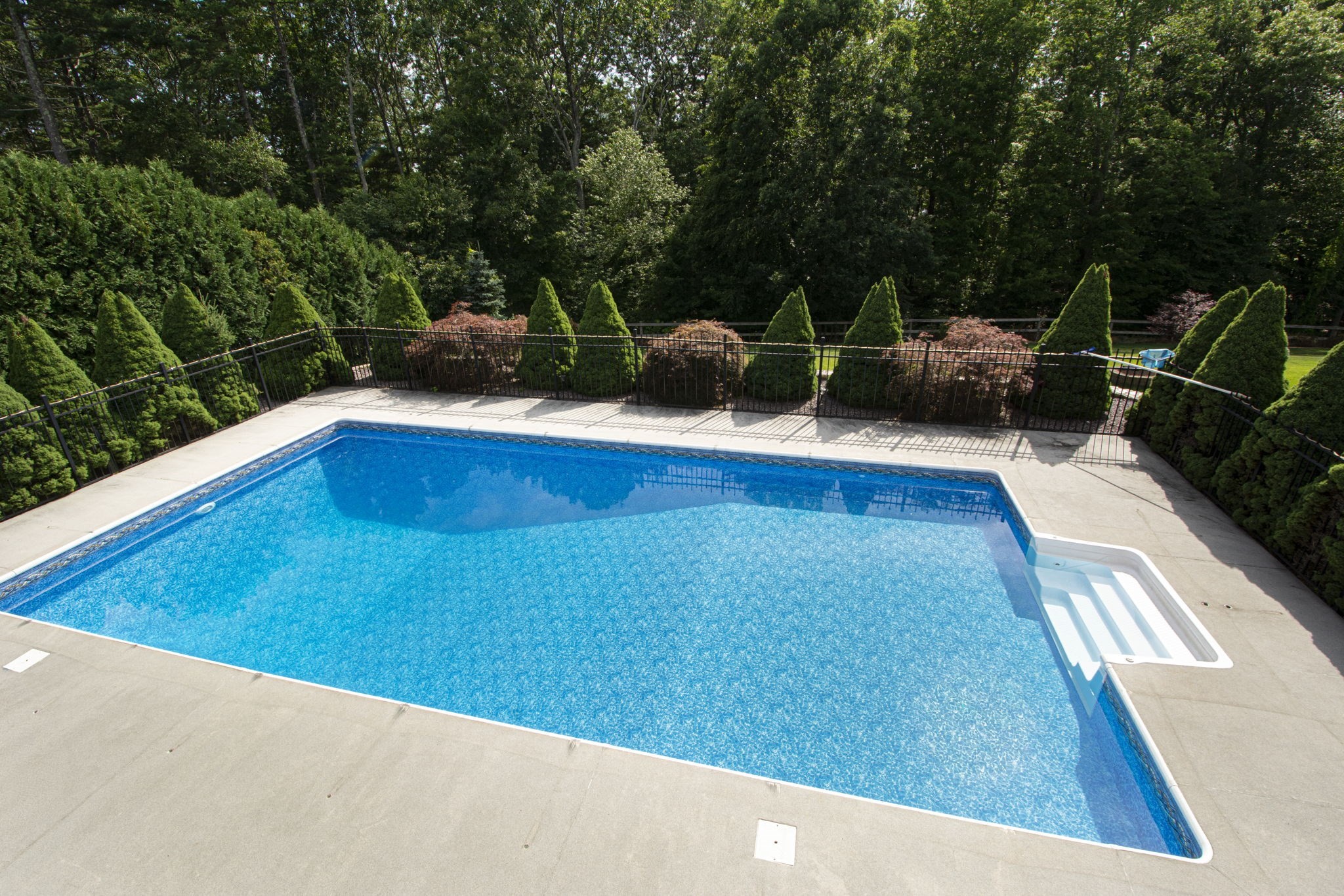 114 Upper Gore Rd Property Photo 4