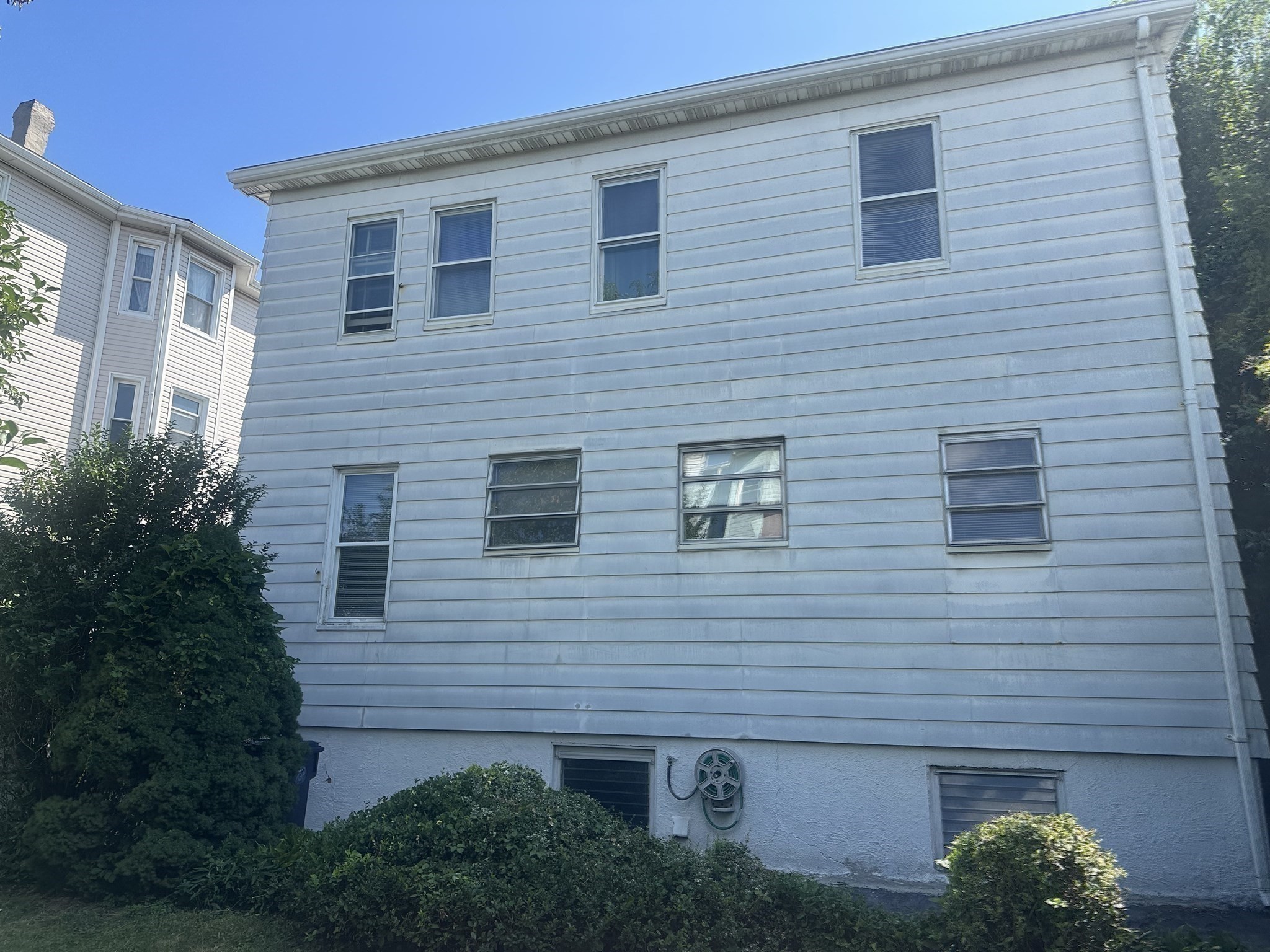 136 Main St Property Photo 23