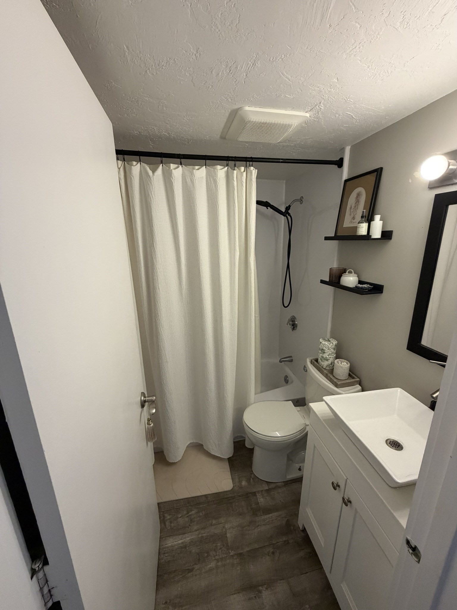 3 Cypress Road # 304 Property Photo 6