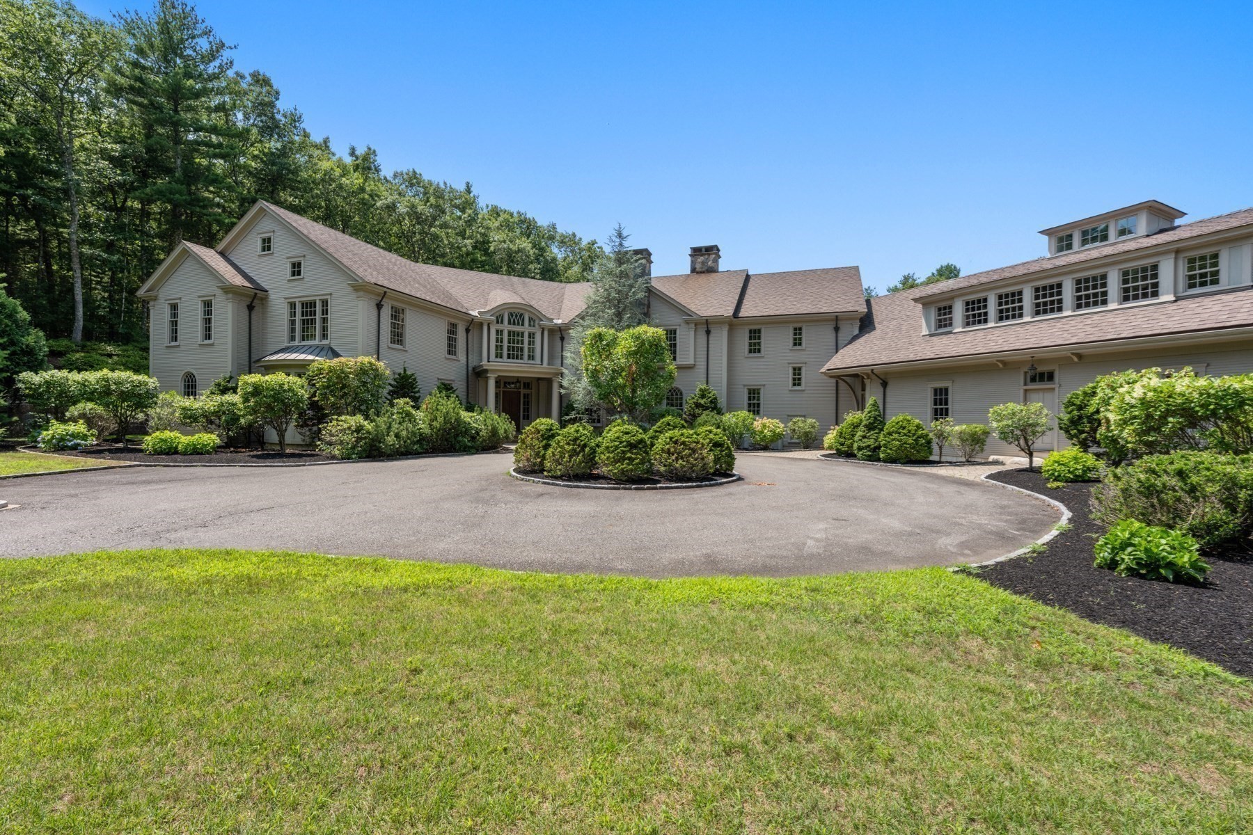 145 Dutton Road Property Photo 3
