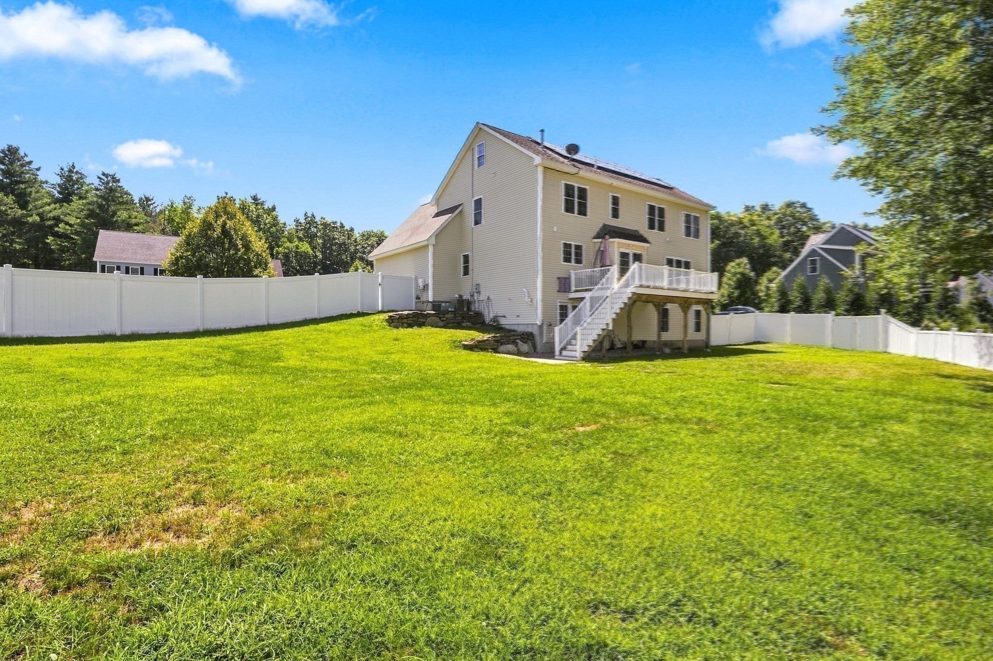 37 Bacon Street Property Photo 37