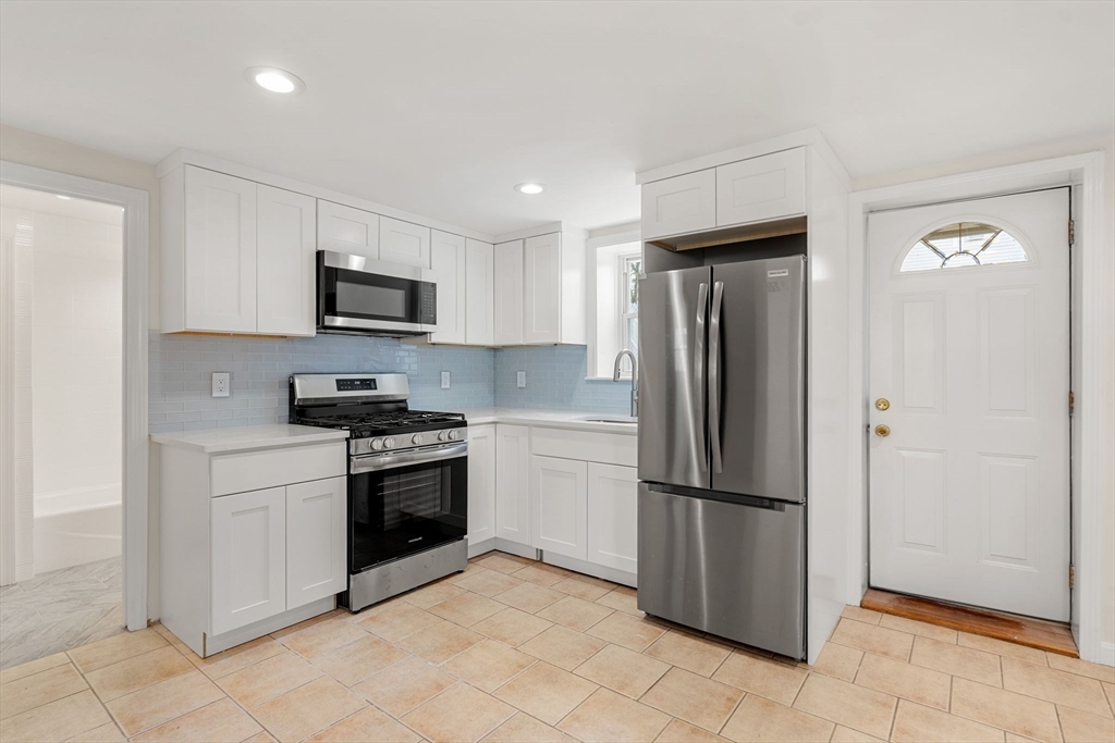 11 Newman St Property Photo 25