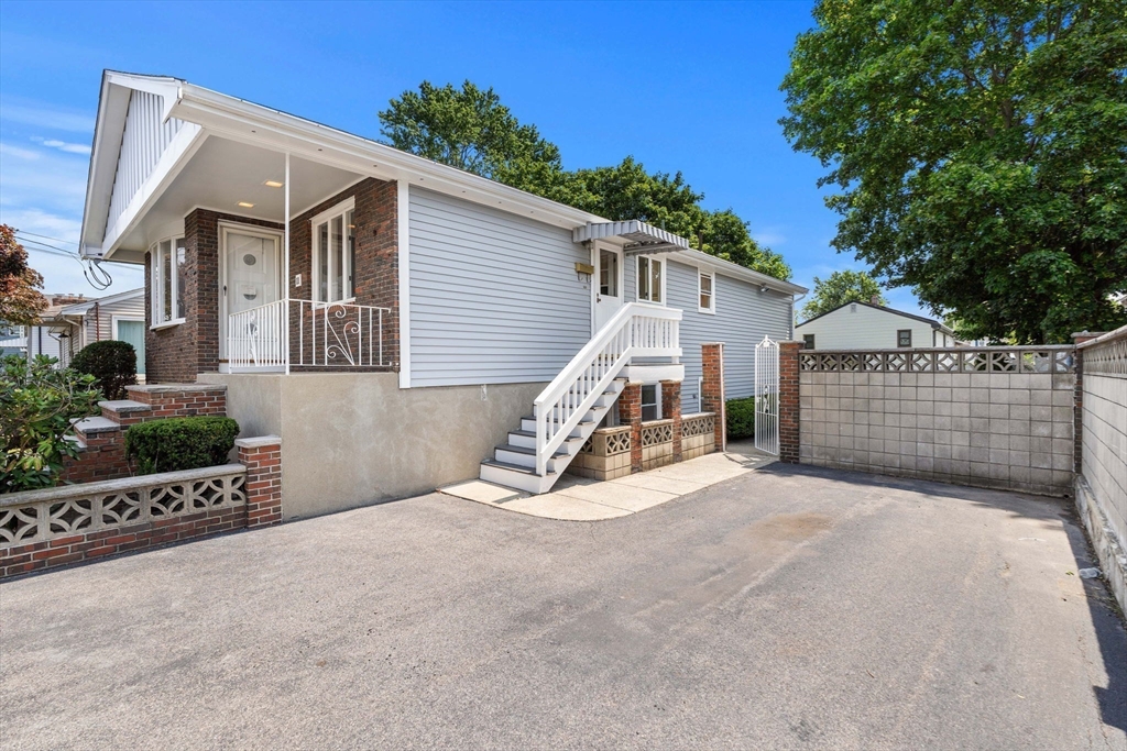 11 Newman St Property Photo 30