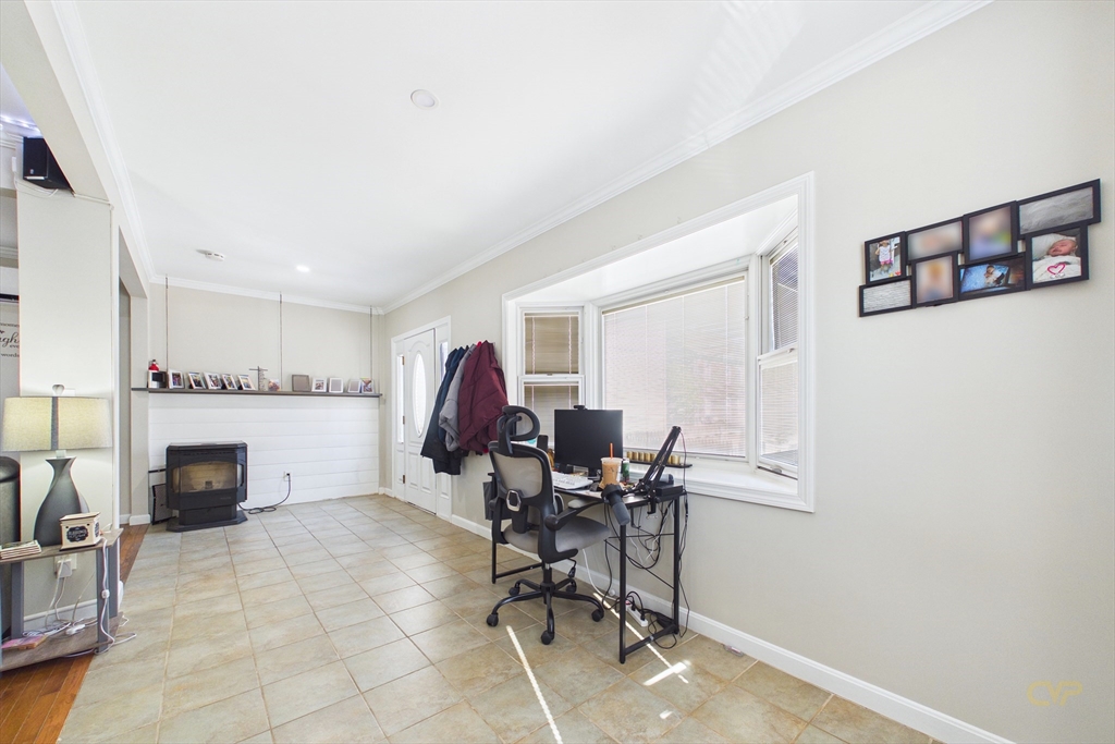 206 Austin St Property Photo 11