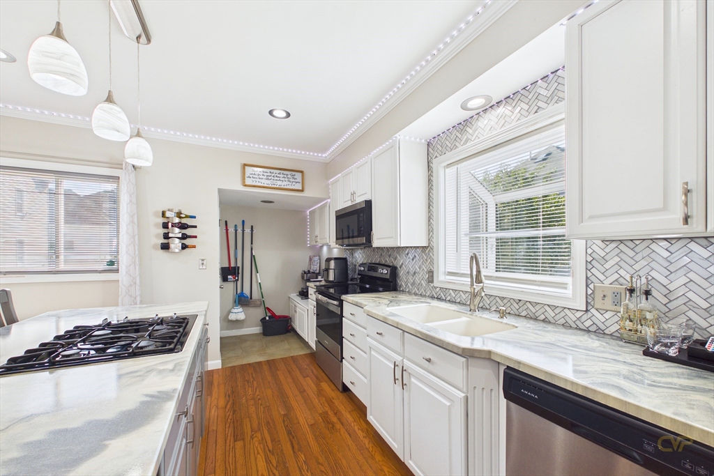 206 Austin St Property Photo 16