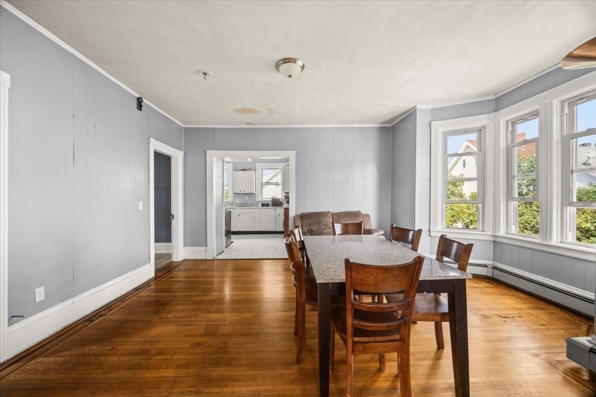 11 Sisson St Property Photo 23