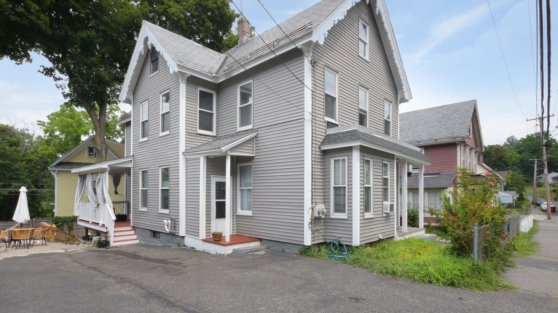 480 E Merrimack St Property Photo 1