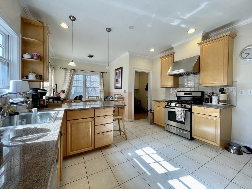 155 Amory St # 155 Property Photo 6