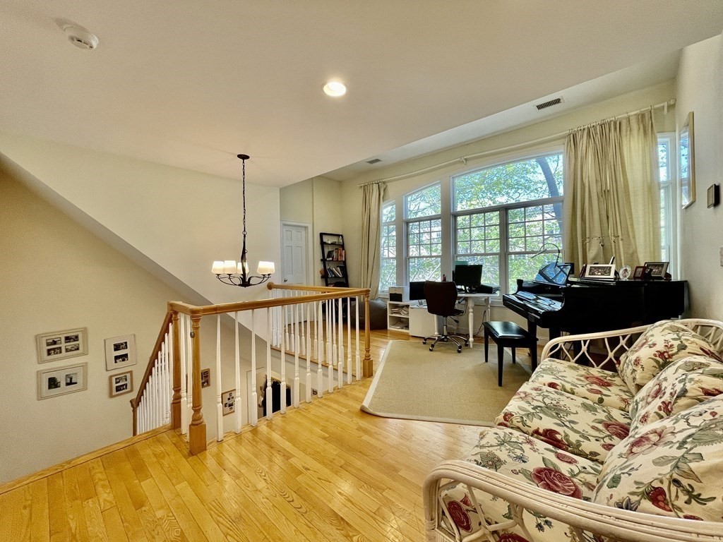 155 Amory St # 155 Property Photo 12