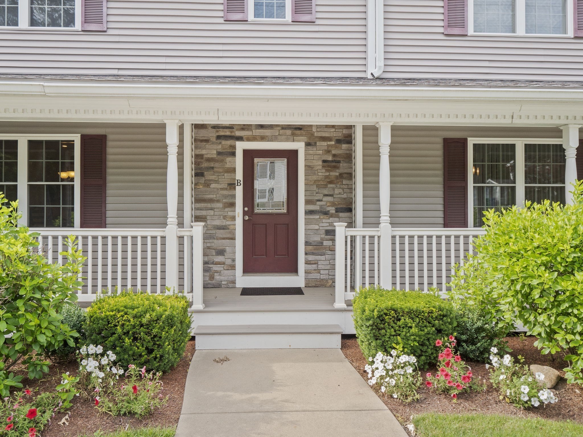 262 Winn Street # B Property Photo 2