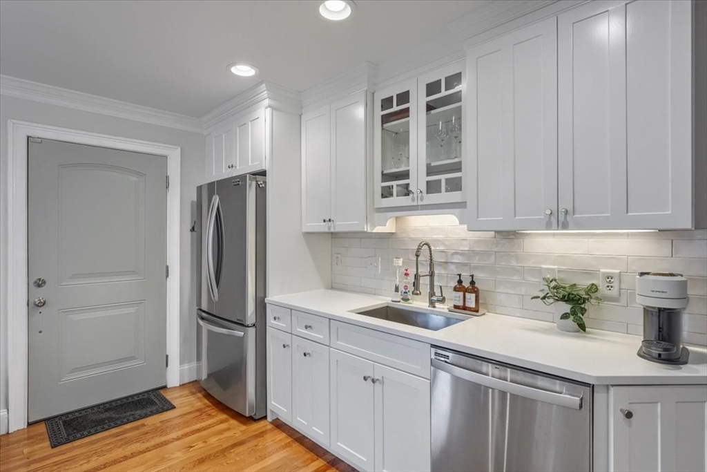 18 Claymont Terrace # 18 Property Photo 8