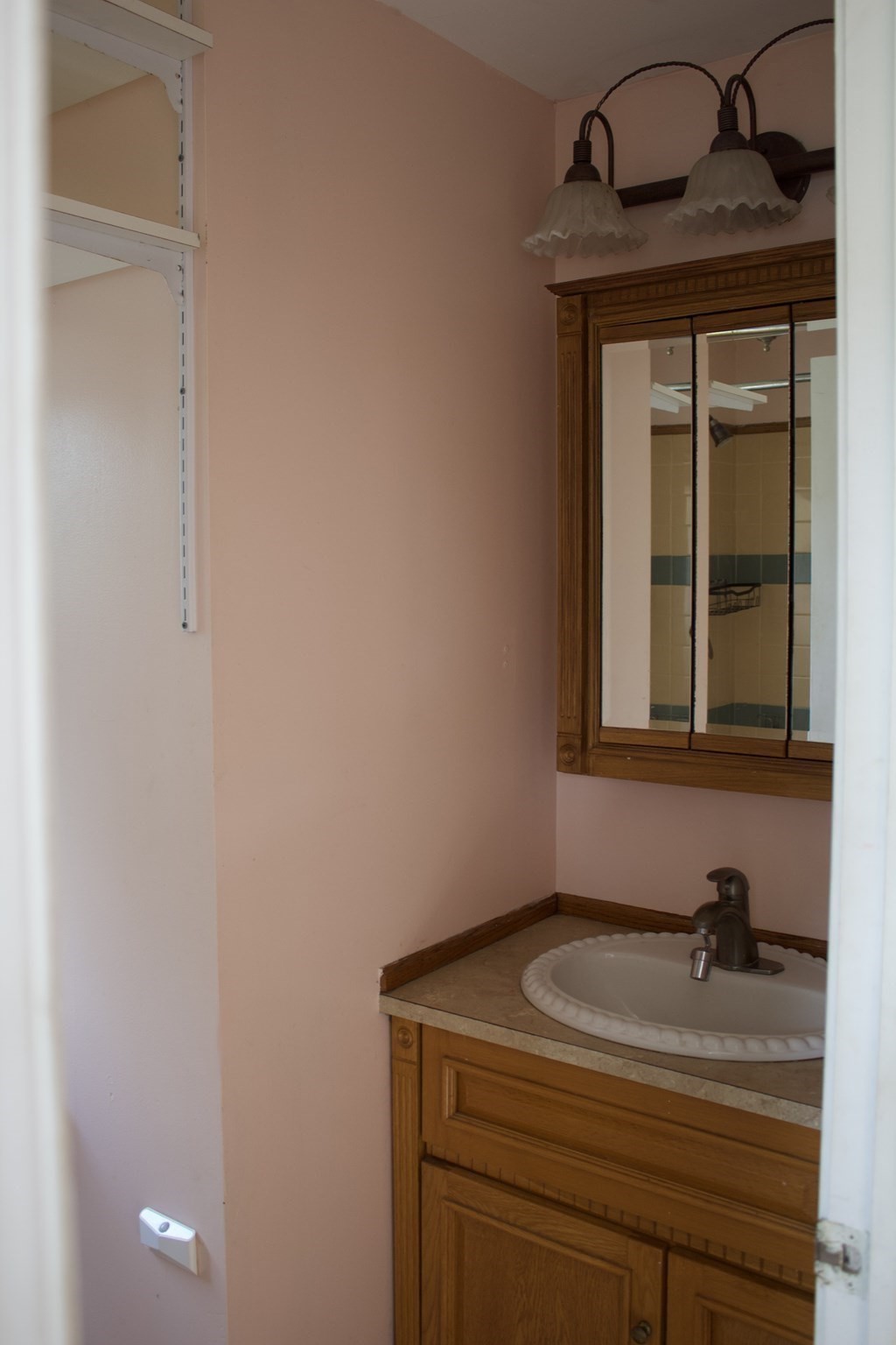 28 Crane Street Property Photo 13