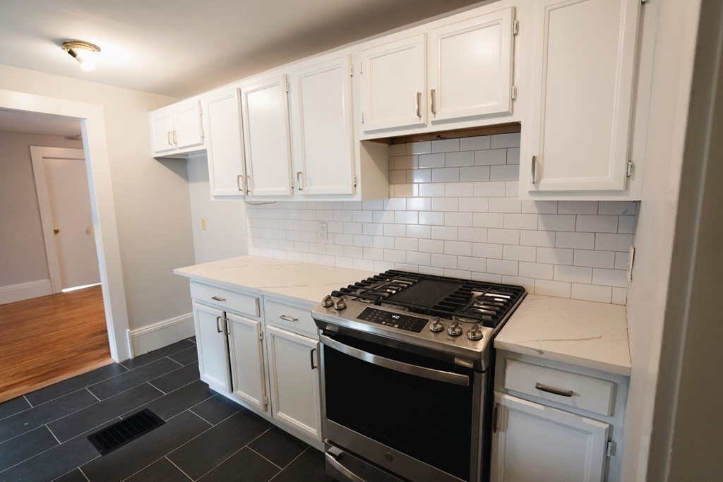 315 Lafayette St # 3 Property Photo 7