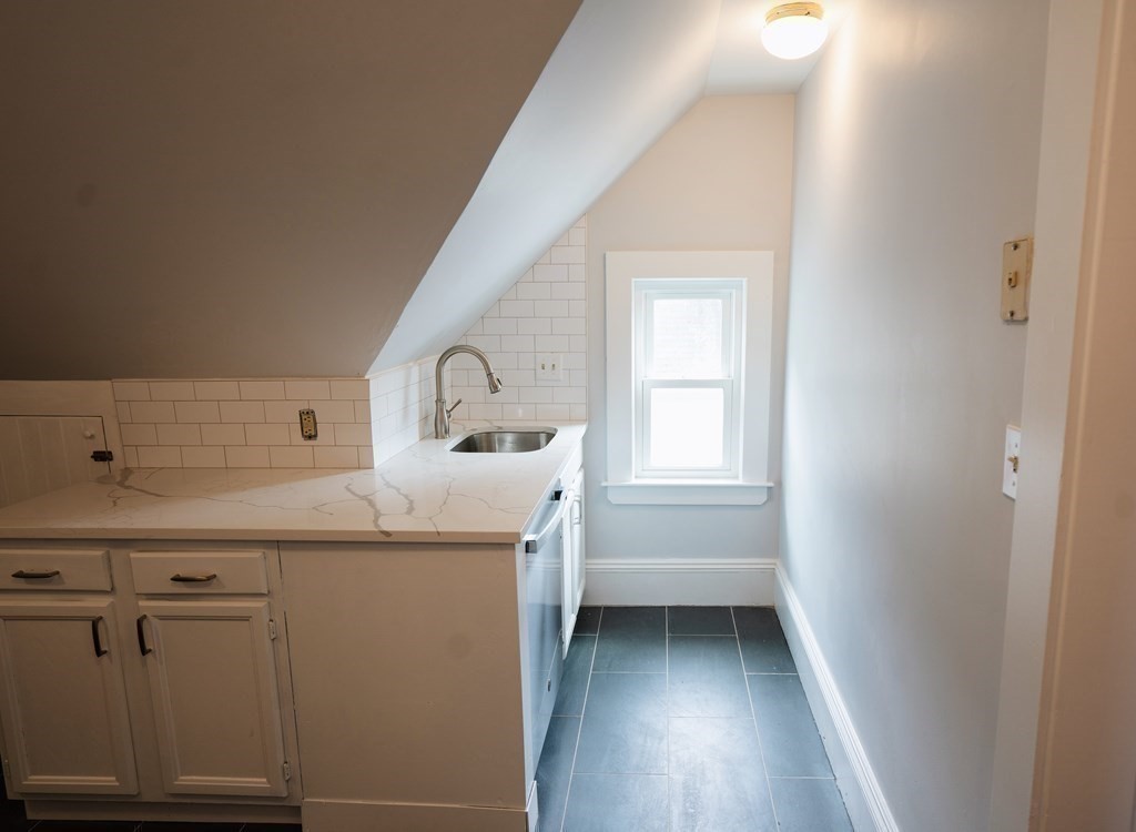 315 Lafayette St # 3 Property Photo 10