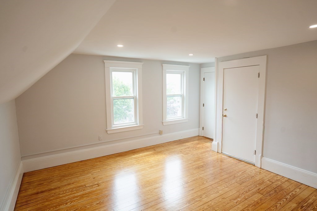 315 Lafayette St # 3 Property Photo 15